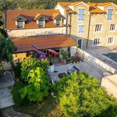 Rezidencija Galileja * Mundanije