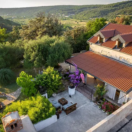 Rezidencija Galileja Mundanije