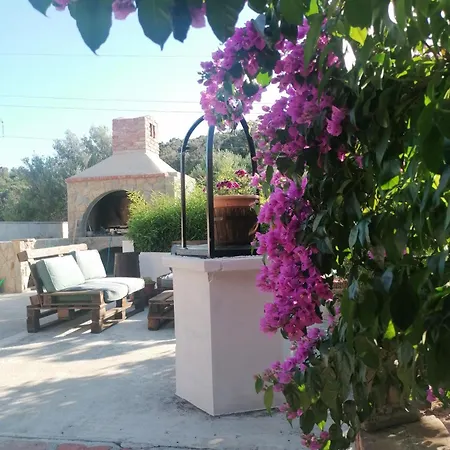 Rezidencija Galileja 度假居 Mundanije